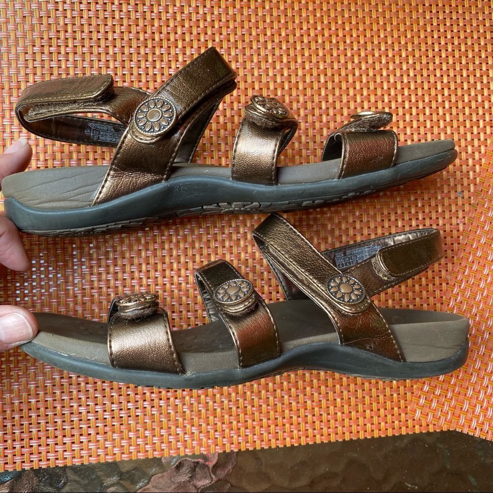 Vionic Bronze "Cathy" Adjustable Strap Sandals - image 7